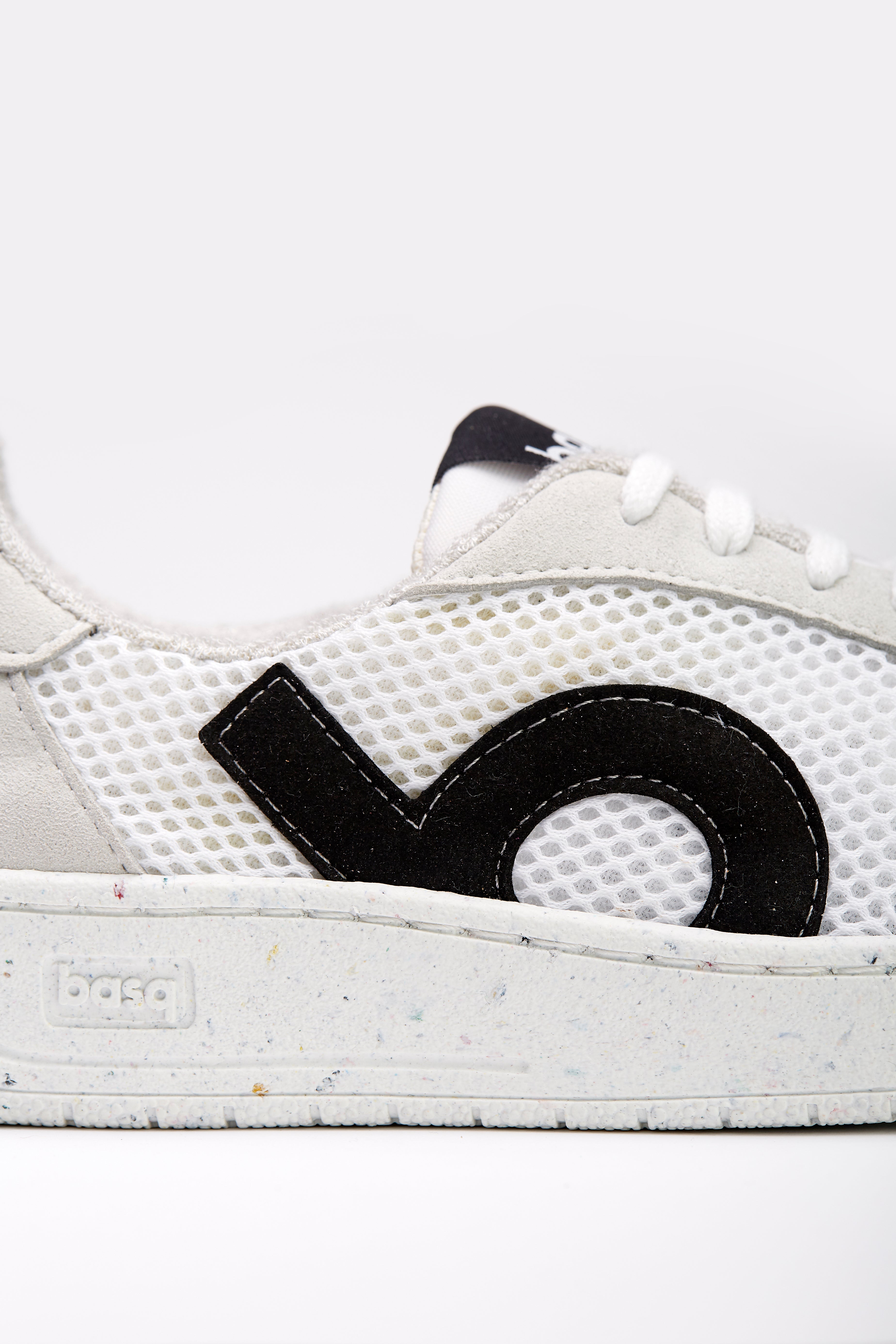 Nazaré - White/Black